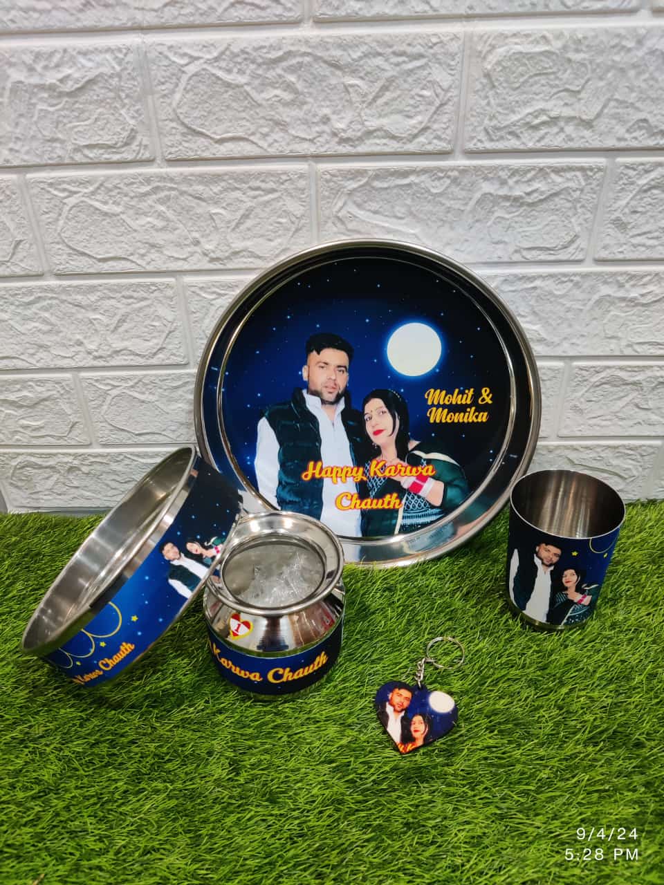 Karwa Chauth Premium Thali Set with Photo – Celebrate Love & Tradition Make this Karwa Chauth